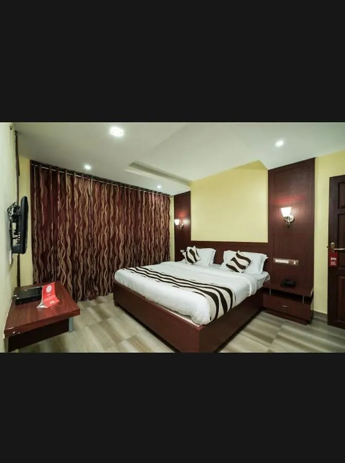 Hotel Greenland Residency Munnar